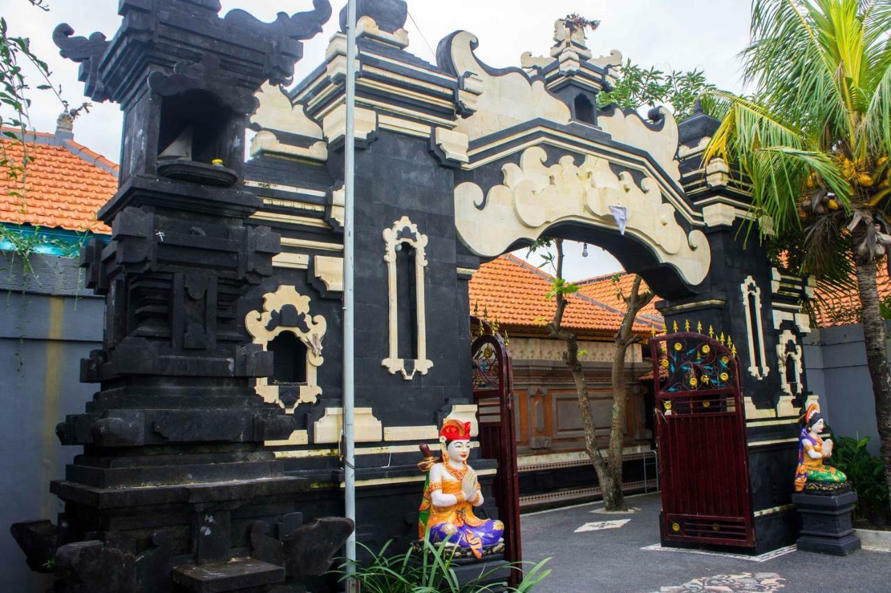 Putu Guest House Canggu Buitenkant foto